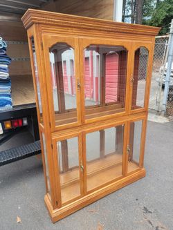 Display Cabinet 