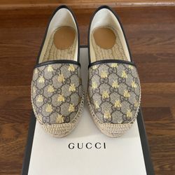 Gucci Flat Pilar GG Espadrille With Golden Bee