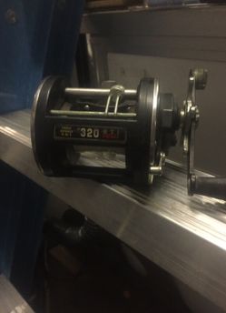 Penn. 320 reel