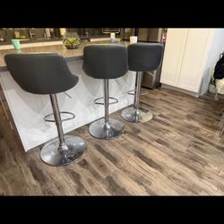 3 Bar Stools - Leather -3 Set 