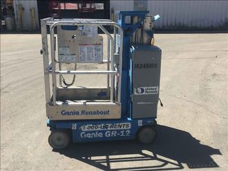 GENIE GR-12 SINGLE MAN LIFT
