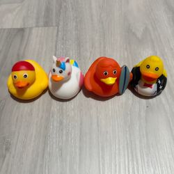 Set of 5 Mini Rubber Ducks – Fun Bath Toys (Unicorn, Surfer, Elephant)