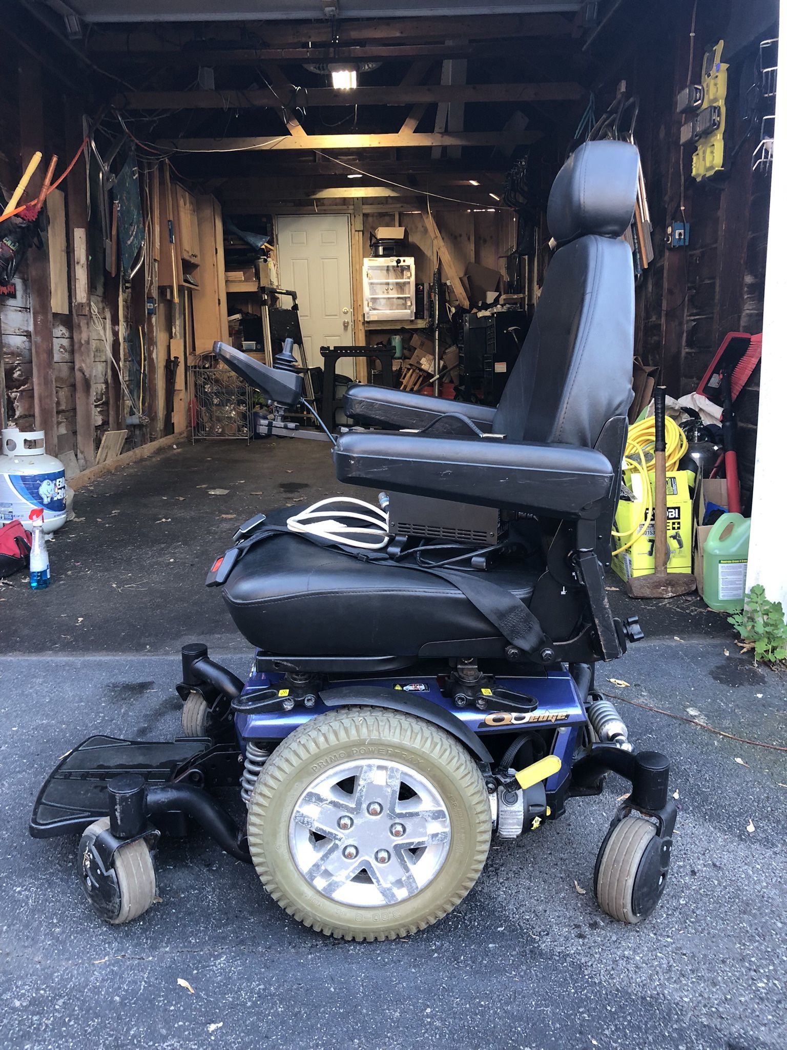 Quantum Motorized Top Quality Mobility Chair