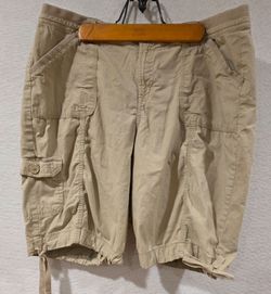 St. Johns Bay Shorts Womens 14 Beige Bermuda Cargo Drawstring Hiking Stretch