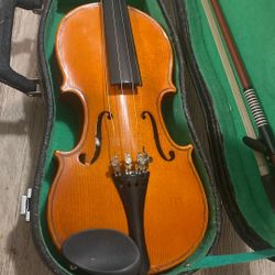 Skylark Student Violin – Great for Beginners