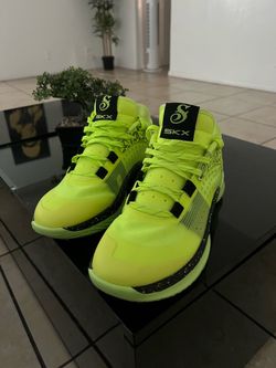 Skechers snoop dog neon  shoes 91/2