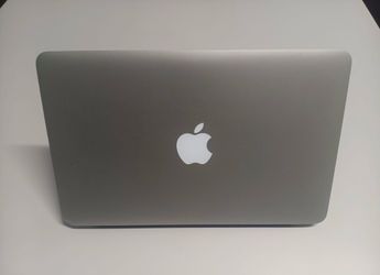 MacBook 2011