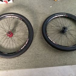 Sunringle MTX Fixed Gear Freestyle Wheelset 26” With Tires