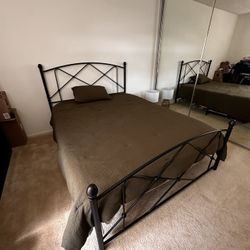 Queen Sized Bed And Frame 