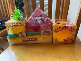 Needoh Squeeze and Squeezy Viral Squish Toys