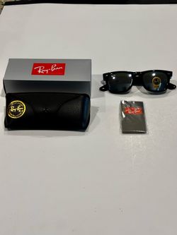 Men’s Ray-Ban sunglasses