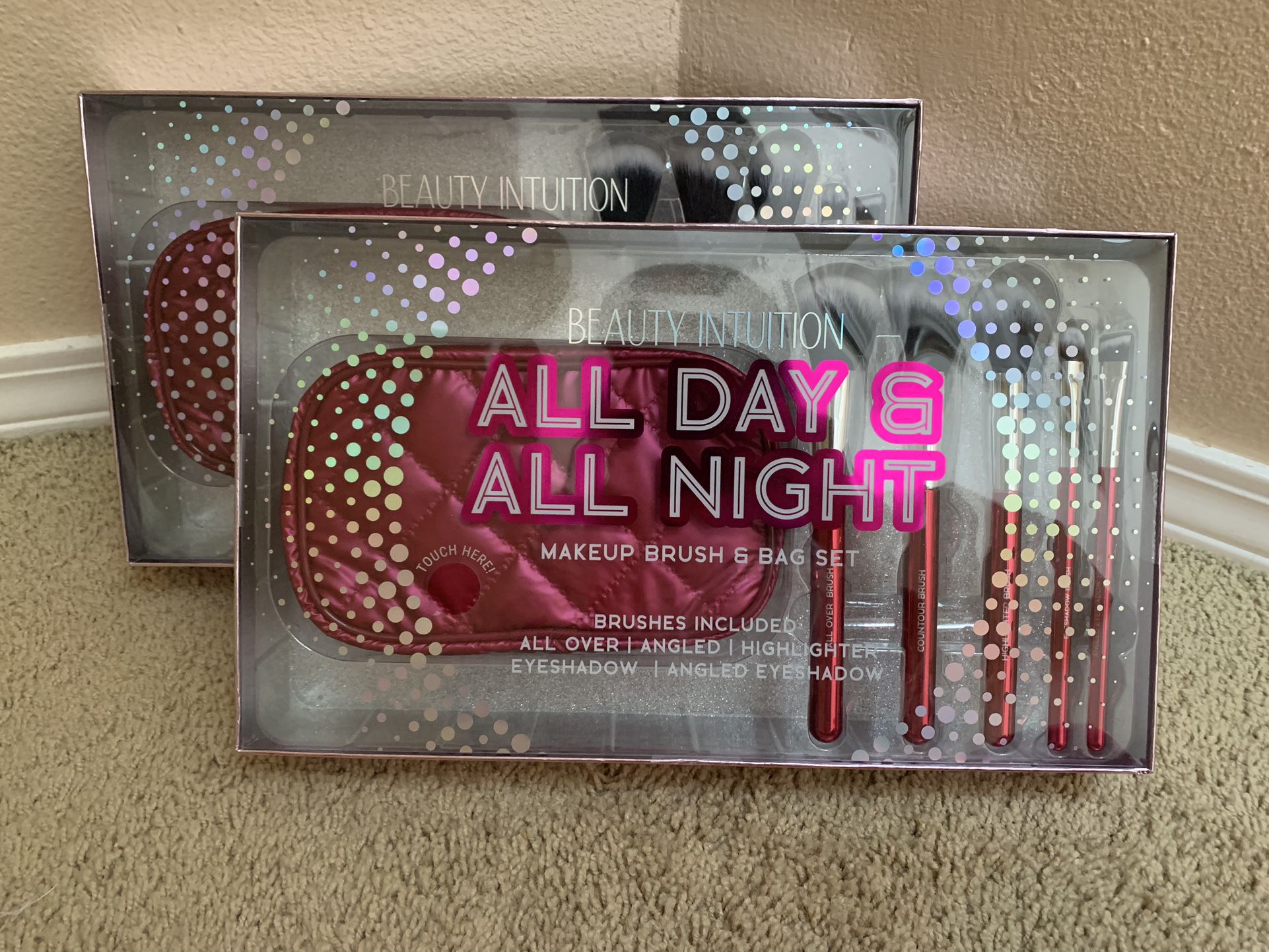 New Beauty Intuition All Day And Night Makeup Brush And Bag Set