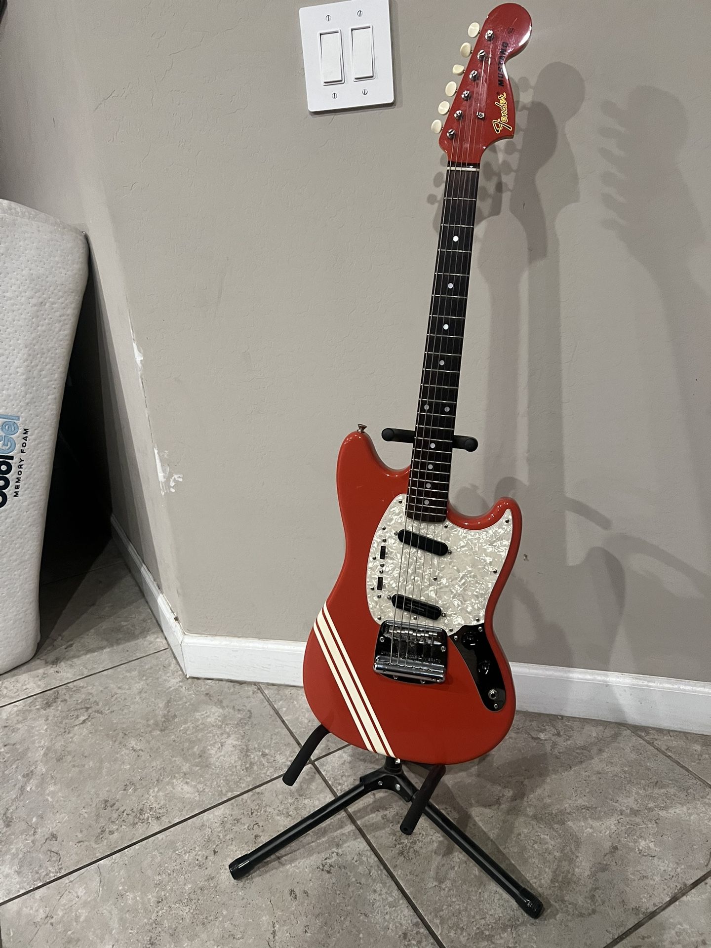 Fender Mustang Competition