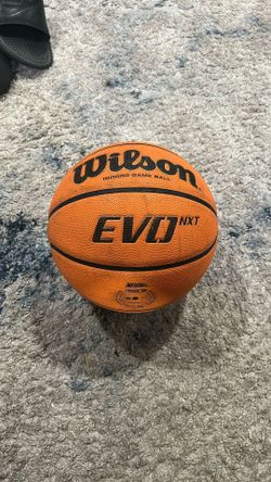 Wilson EVO NXT 28.5 Basketball 🏀