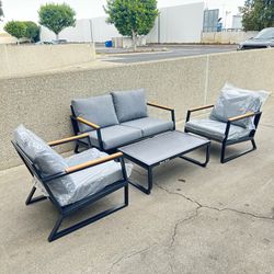 4pc outdoor Patio Furniture Set