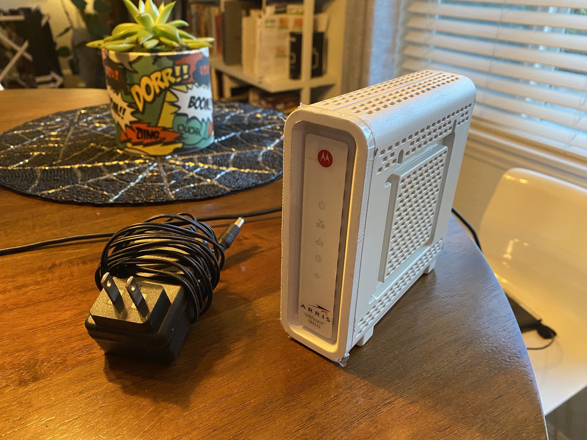 Arris Surfboard Modem SB6141
