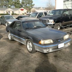 1989 Ford Mustang