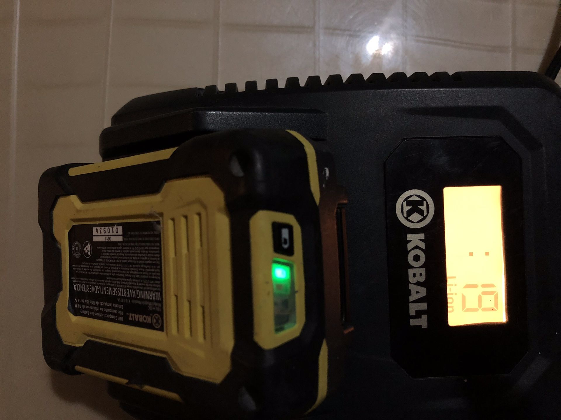 Kobalt 18v/20v Dual charger with Liion Battery for Sale in Las Vegas