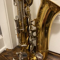 KING -613- ALTO SAXOPHONE 