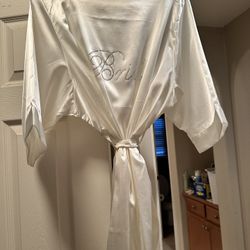 Bride robe