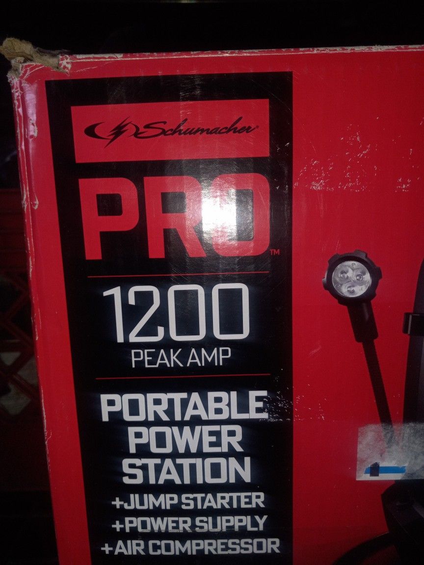 Power Station. Has USB Port Inflator Light Engine Starter Power Inverter Etc