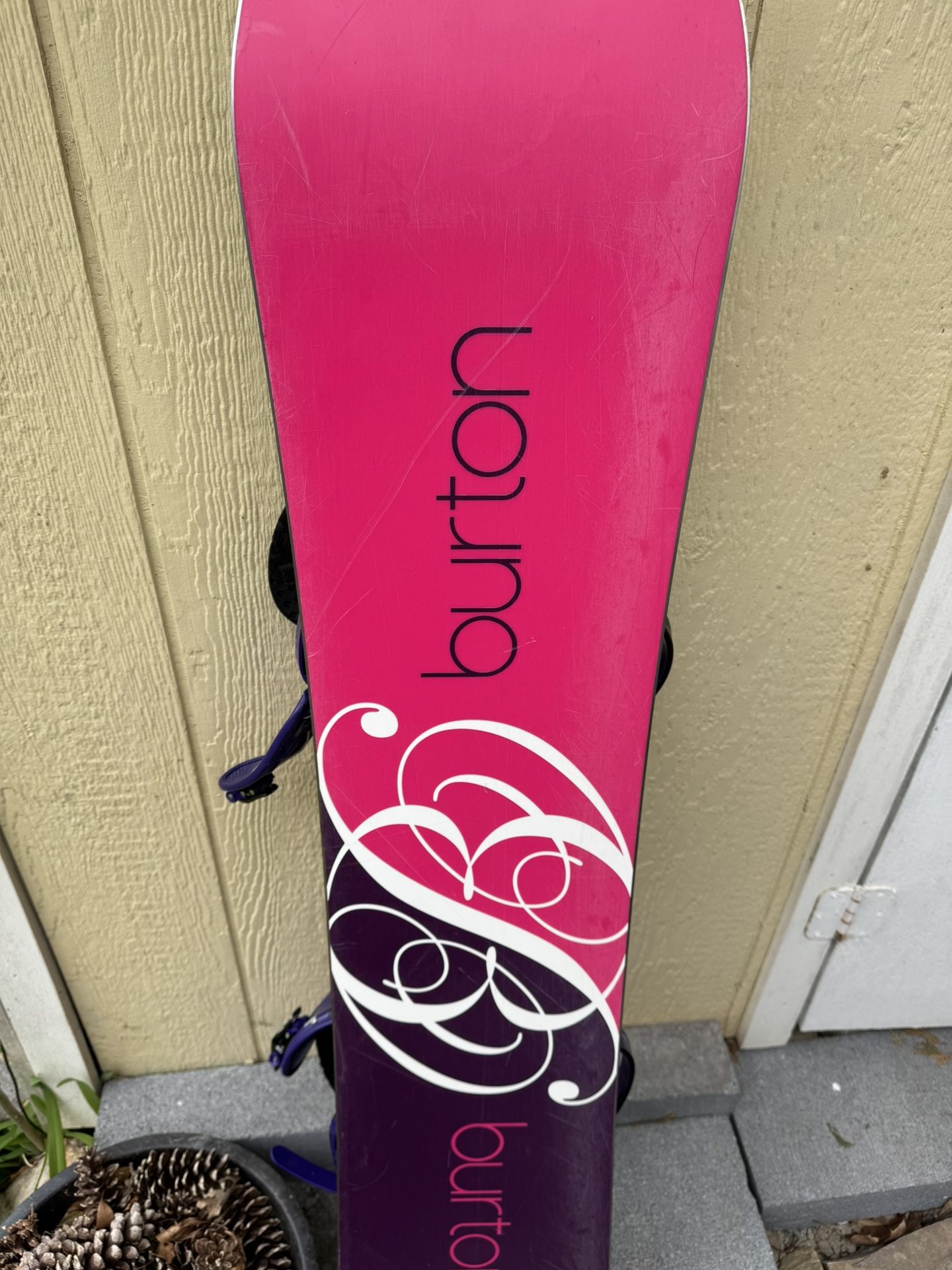 Burton Lux 43” Snowboard with Burton Citizen bindings