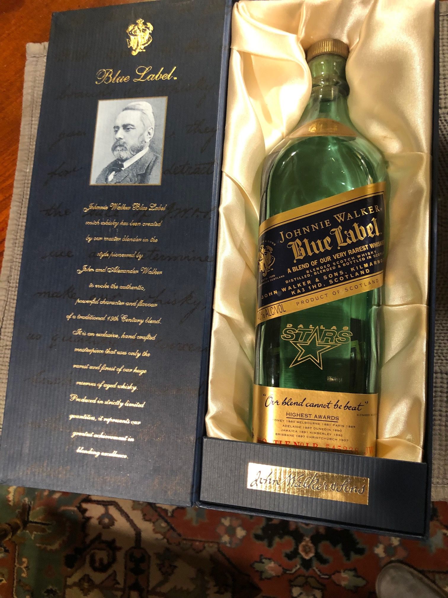Very Rare!! Johnnie Walker Blue Label “Dallas Stars” Empty Bottle With Box