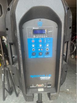 Rockville speakers (2)