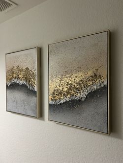 Bathroom art