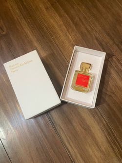 Baccarat Rouge 540 cologne