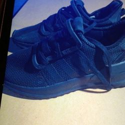 ADIDAS U PATH RUN  " CORE BLACK" SNEAKERS  SIZE  6
