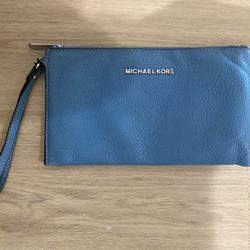 Michael Kors Clutch