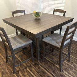 Dining Table Set