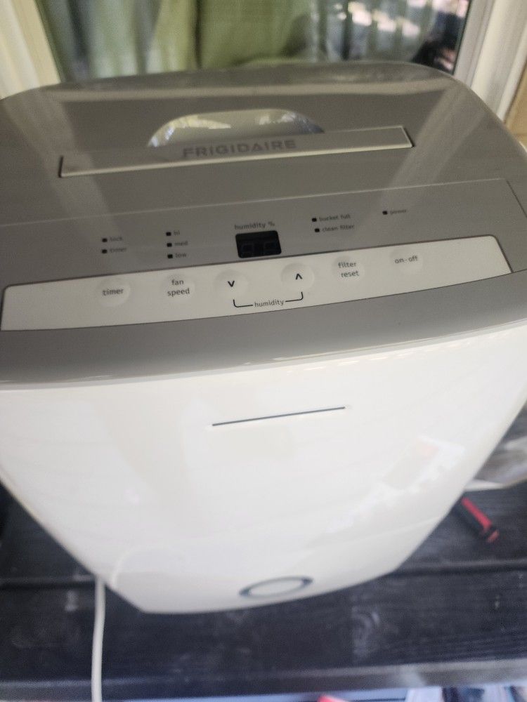 Dehumidifier 70 P