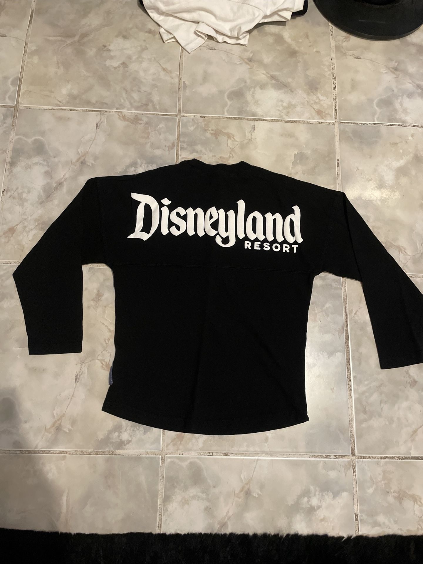 Disneyland Spirit Jersey Shirt Youth Kids Small 5/6 Black Crew Neck Spellout