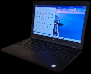Blazing Fast Dell Laptop • 15.6" • i3 • 16 gb RAM • 512  GB SSD • Windows 11