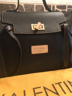 Valentino camilla bag hotsell