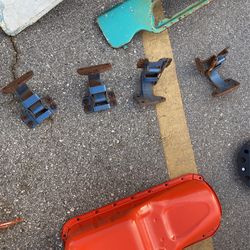 Chevy Impala Cv Upper And Lower Door Hinges