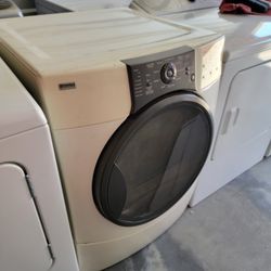 Kenmore Elite, Front Load, Gas Dryer with Huge, Oversized Capacity, Drum!!! It Works Perfectly!!! Must See To Appreciate!!!
