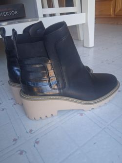 Dolce Vita Womens 9 Boots Shoes Rancher Ankle Chelsea Slip-on DV Ladies Black