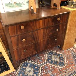 3 Drawer Mahogany Dresser