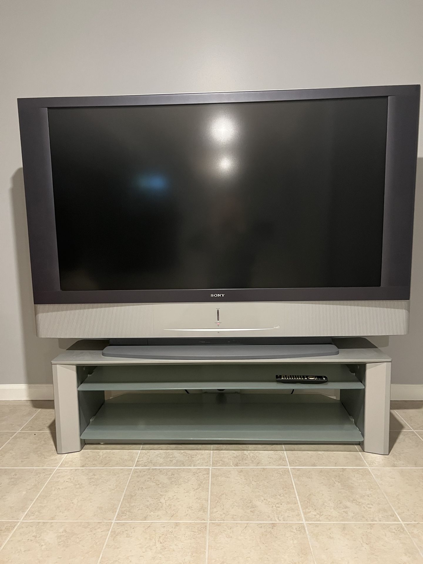 TV Sony 60 Inch With Stand