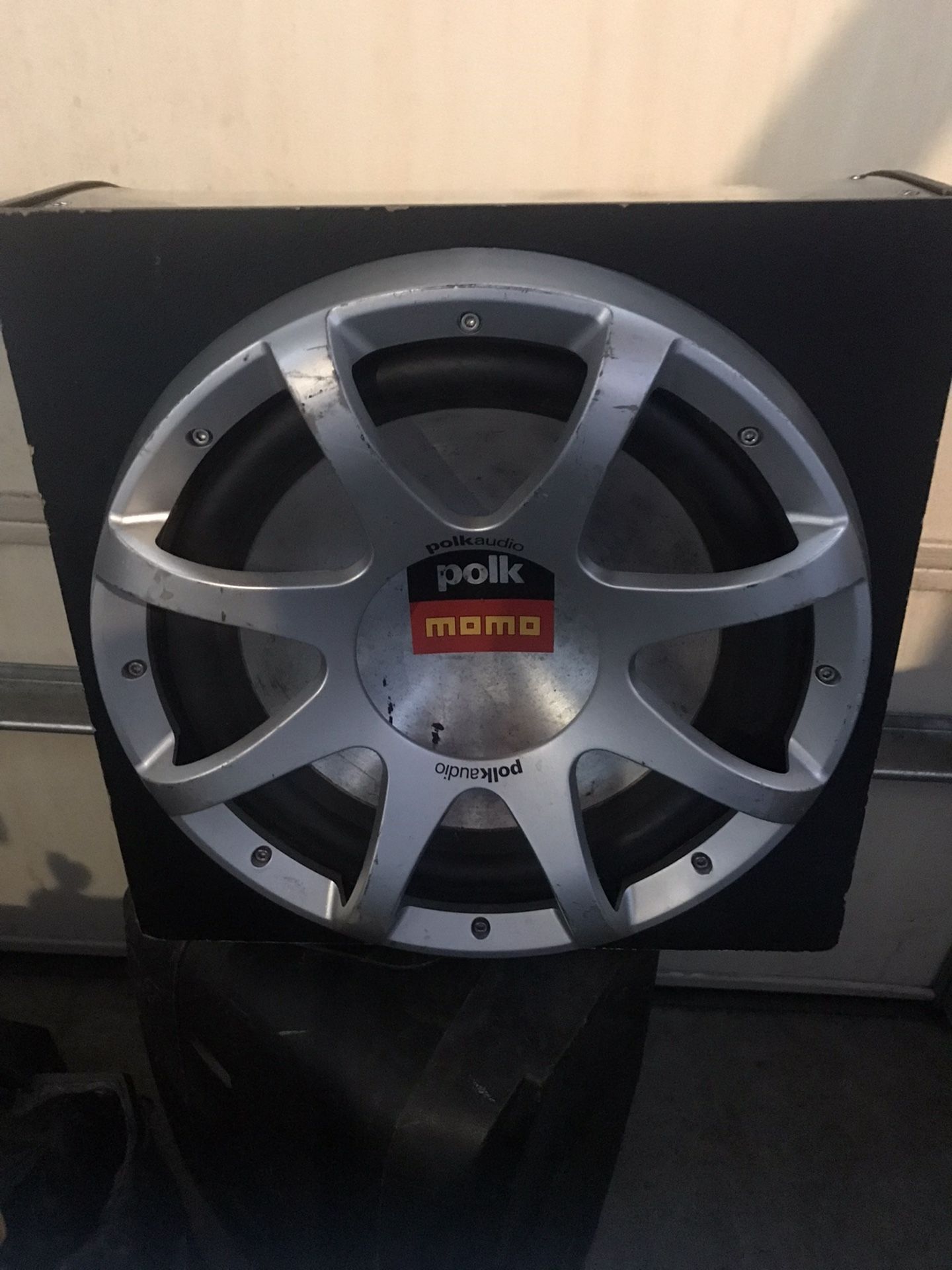 Polk Audio Momo
