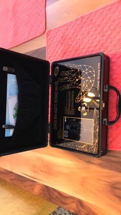 Quantum Magnetic Resonance Analyzer