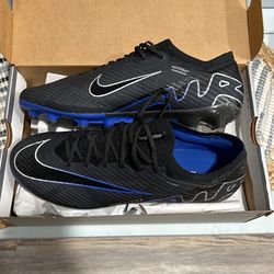 Nike Soccer Boots Size 11