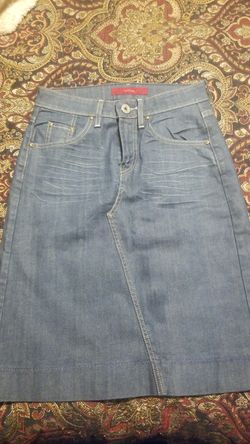 New Levi's Jeans Denim skirt sz 0/25 high waist