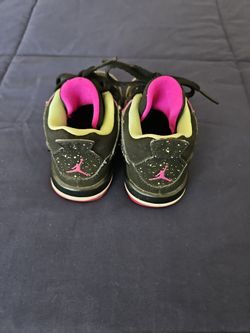 Kids Jordan 4 Size 6c
