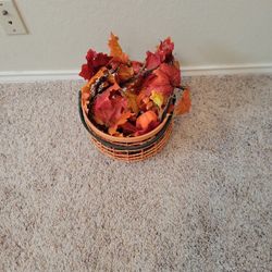 Fall Medium Basket With Fall Leaves N Pumpkin S