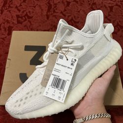 Yeezy 350 V2 Bone