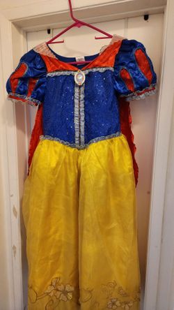Snow white princess dress size 13 Halloween
